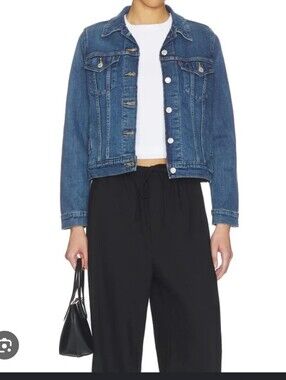 Levi's Light Blue Vintage Wash Denim Trucker Jacket